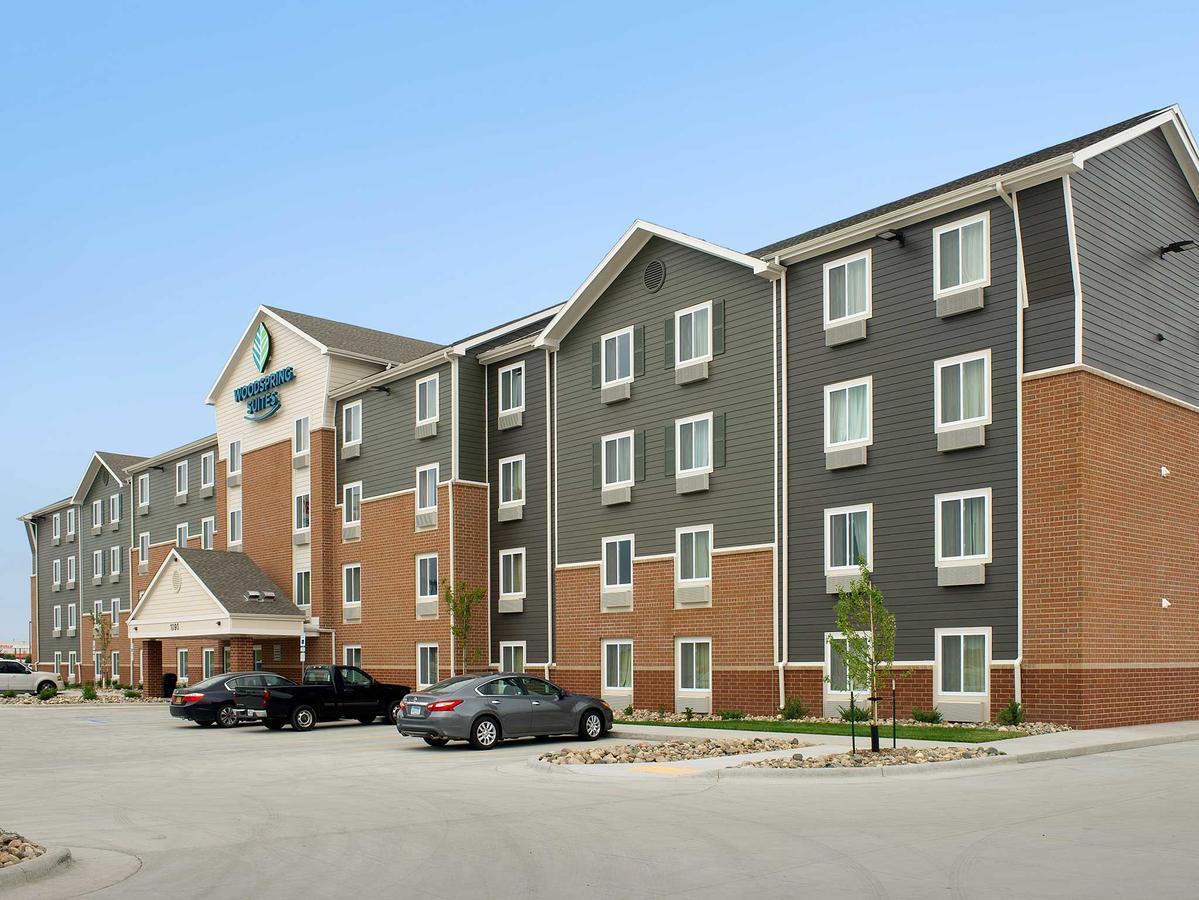 Woodspring Suites Fargo North Near Ndsu Εξωτερικό φωτογραφία
