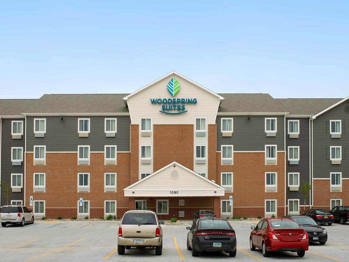 Woodspring Suites Fargo North Near Ndsu Εξωτερικό φωτογραφία